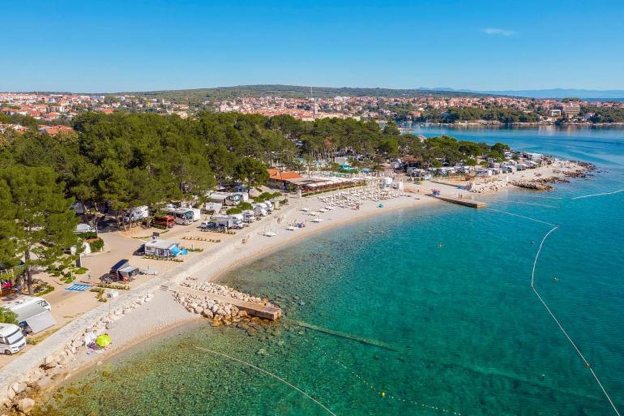 Deluxe New Apartments - Few Steps From The Beach - Luxury Holiday With Style - By Traveler Tourist Agency Krk Krk Town Buitenkant foto