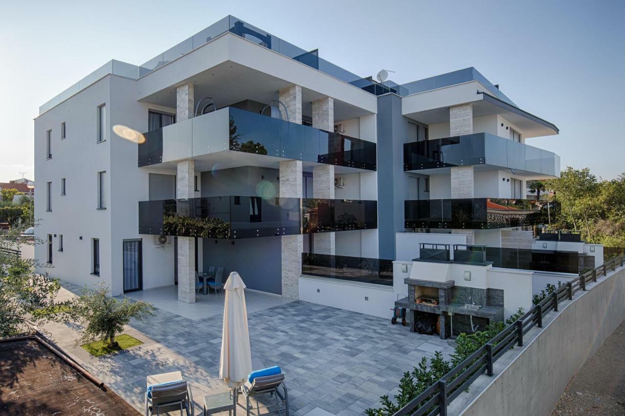Deluxe New Apartments - Few Steps From The Beach - Luxury Holiday With Style - By Traveler Tourist Agency Krk Krk Town Buitenkant foto
