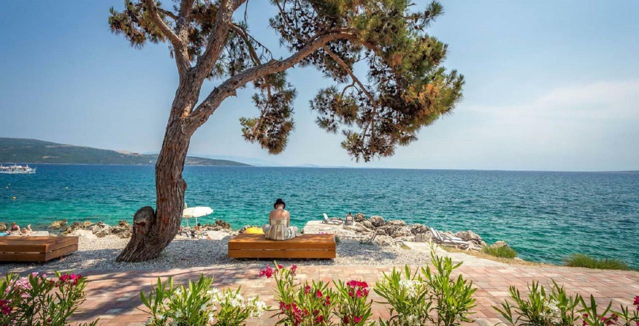 Deluxe New Apartments - Few Steps From The Beach - Luxury Holiday With Style - By Traveler Tourist Agency Krk Krk Town Buitenkant foto